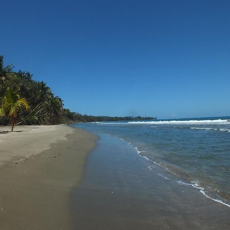 Cabinas Caribe Luna 卡维塔 外观 照片