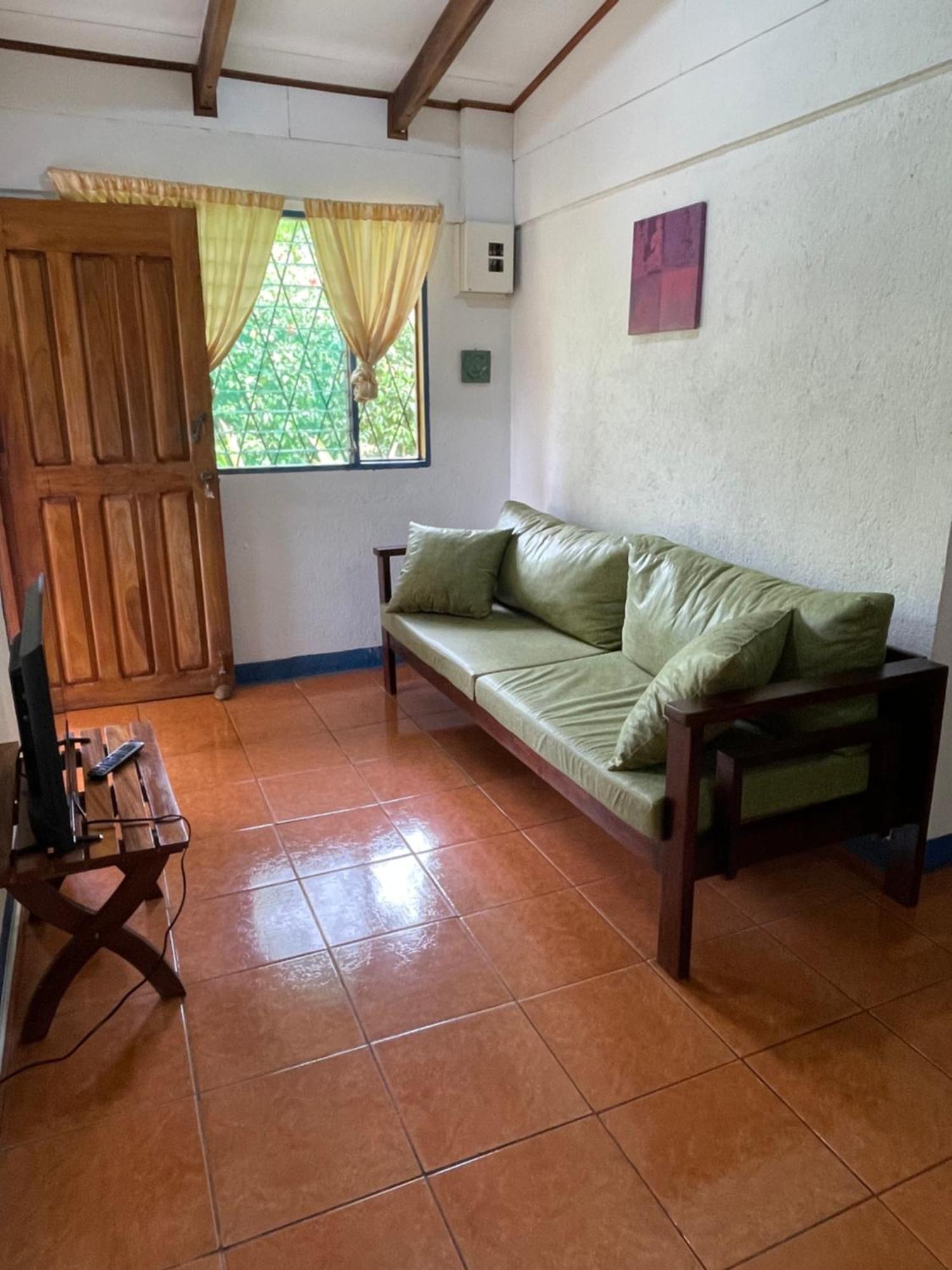 Cabinas Caribe Luna 卡维塔 外观 照片